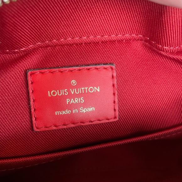 Price is FIrM*Louis Vuitton Saintonge - Picture 7 of 16